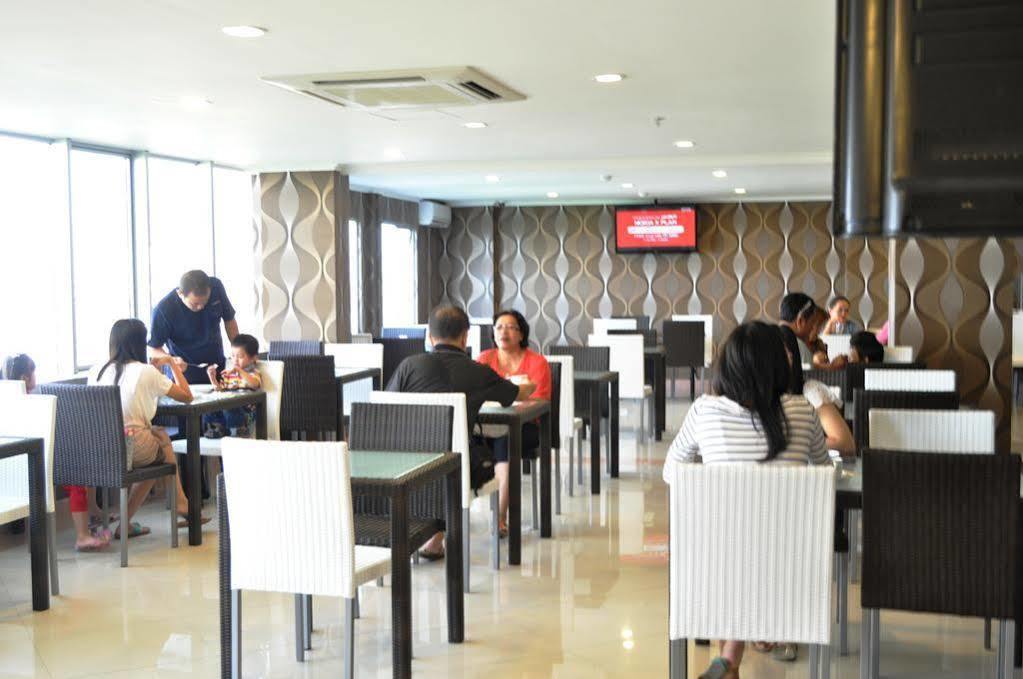 Everyday Smart Hotel - Malang Buitenkant foto